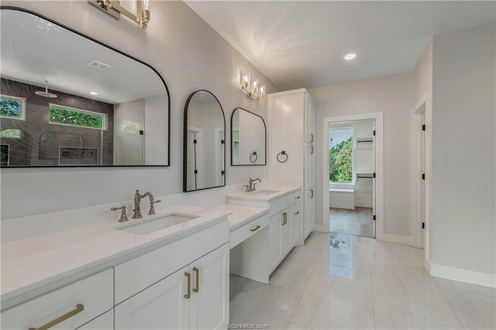 4374 Berkshire