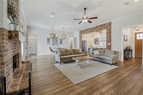 1929 Spanish Moss Drive