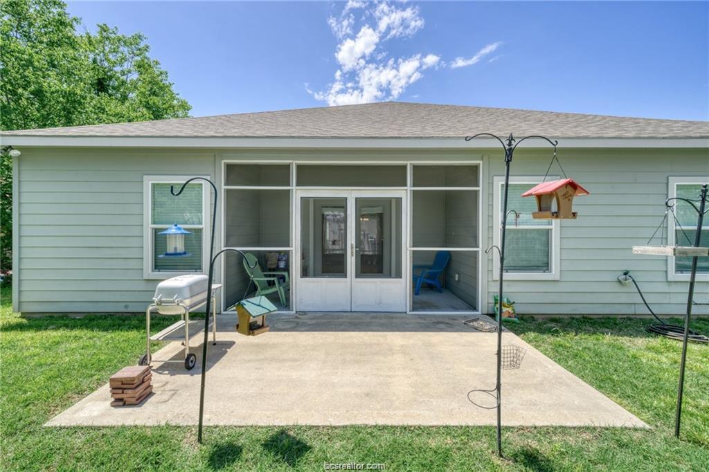 1104 Jennifer Street