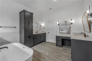 2201 High Meadows Trail