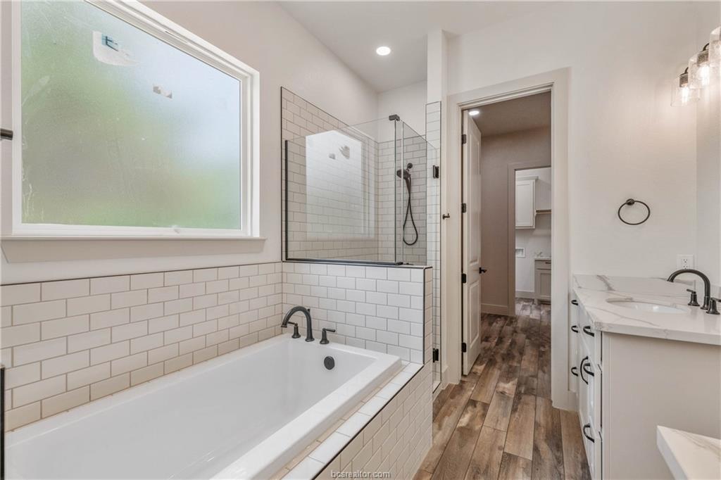 5846 Thousand Oaks Road