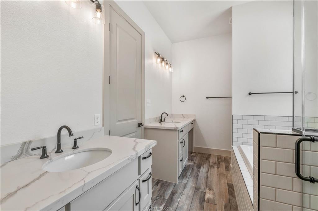 5846 Thousand Oaks Road