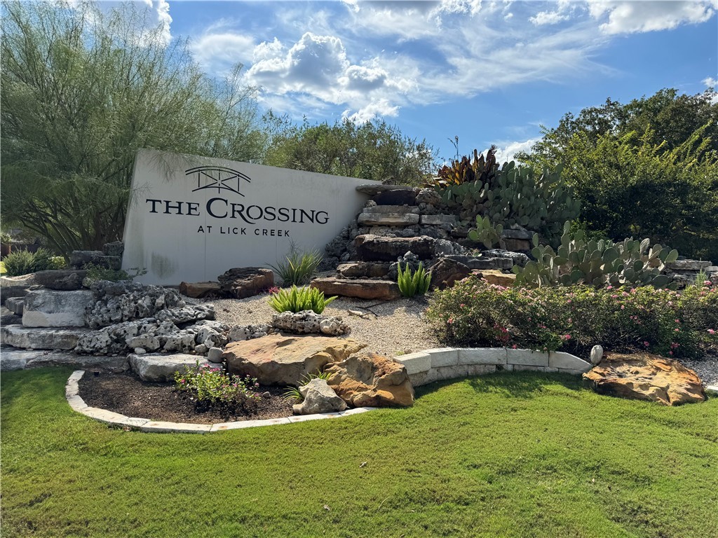 1929 Spanish Moss Drive