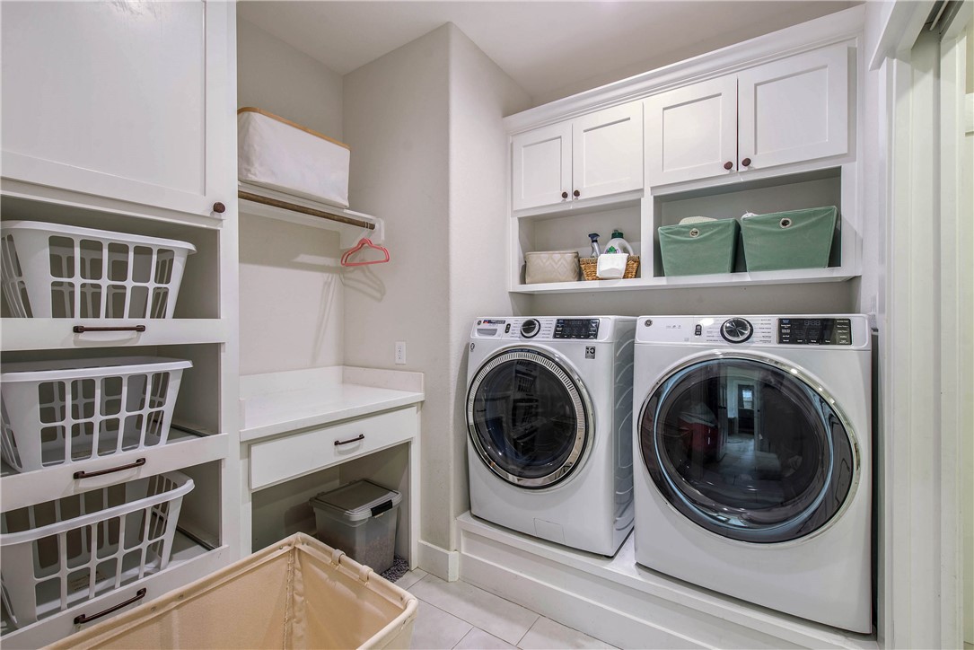 1929 Spanish Moss Drive