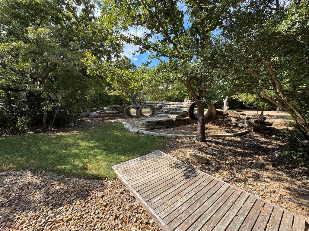 1929 Spanish Moss Drive