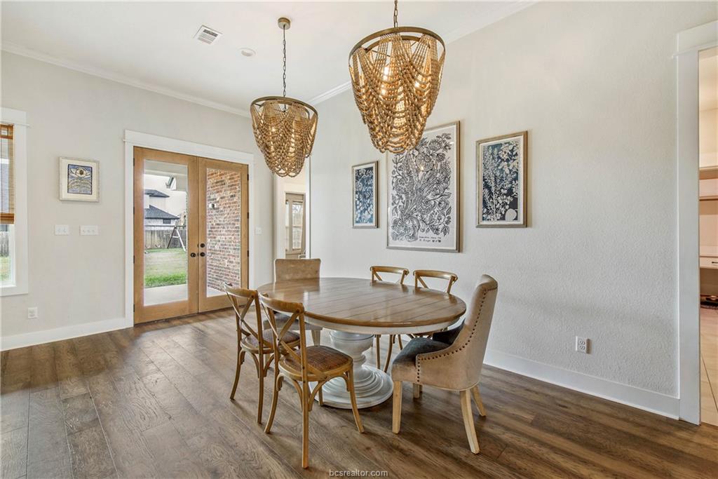 1929 Spanish Moss Drive