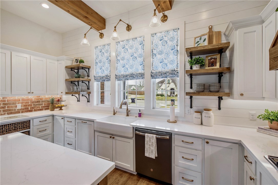 1929 Spanish Moss Drive