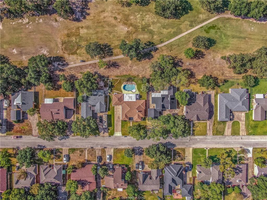 2513 Arbor Drive