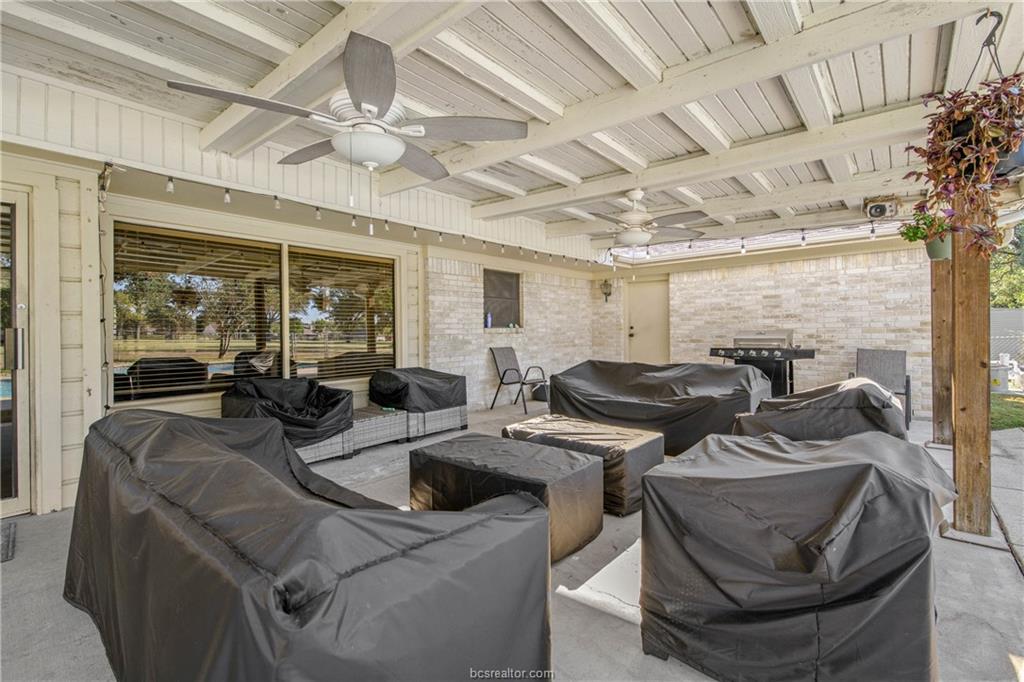 2513 Arbor Drive