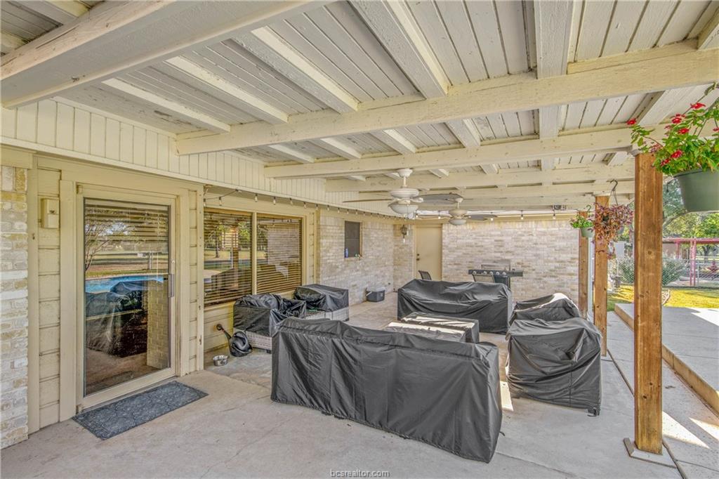 2513 Arbor Drive