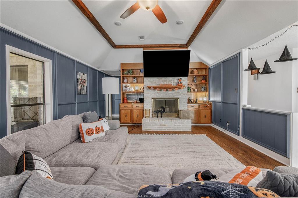 2513 Arbor Drive