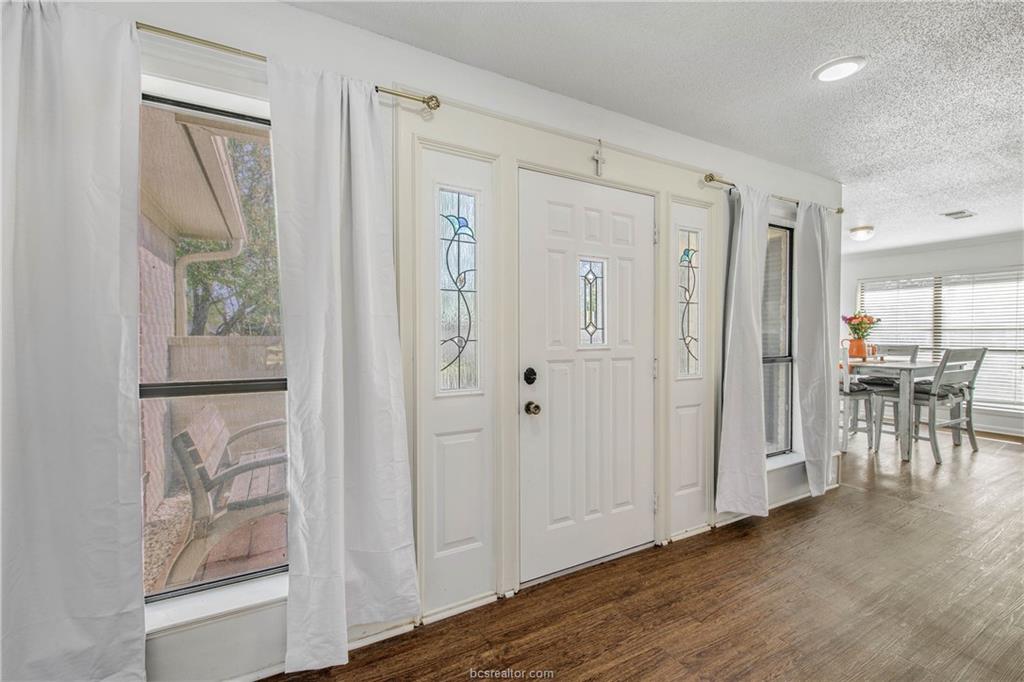 2513 Arbor Drive