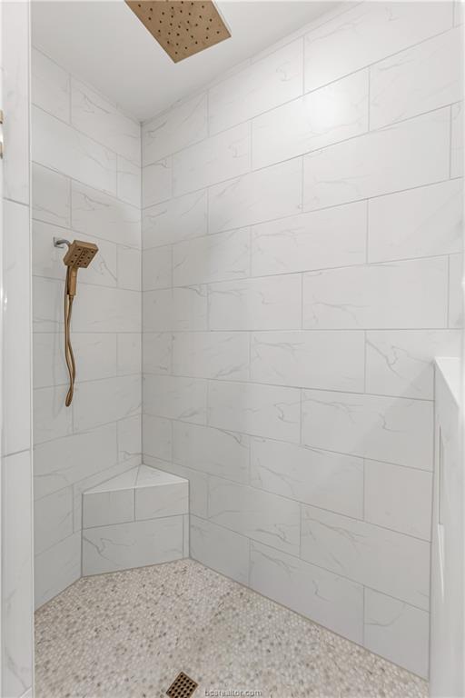 2038 Pebble Bend Drive