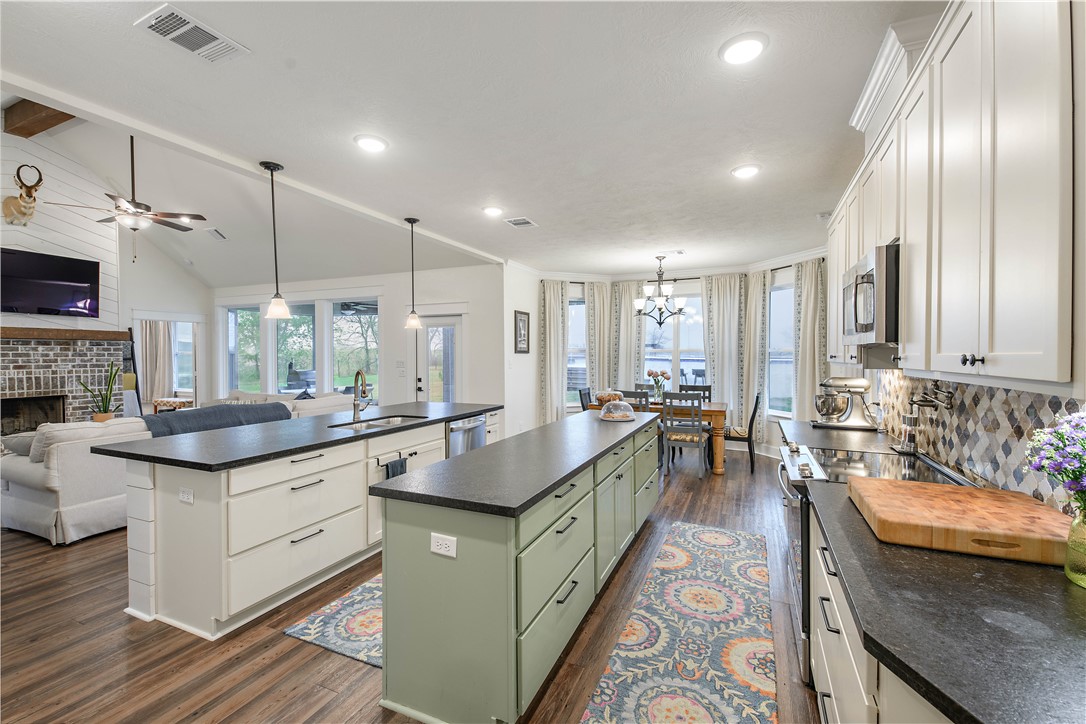 12296 County Road 175