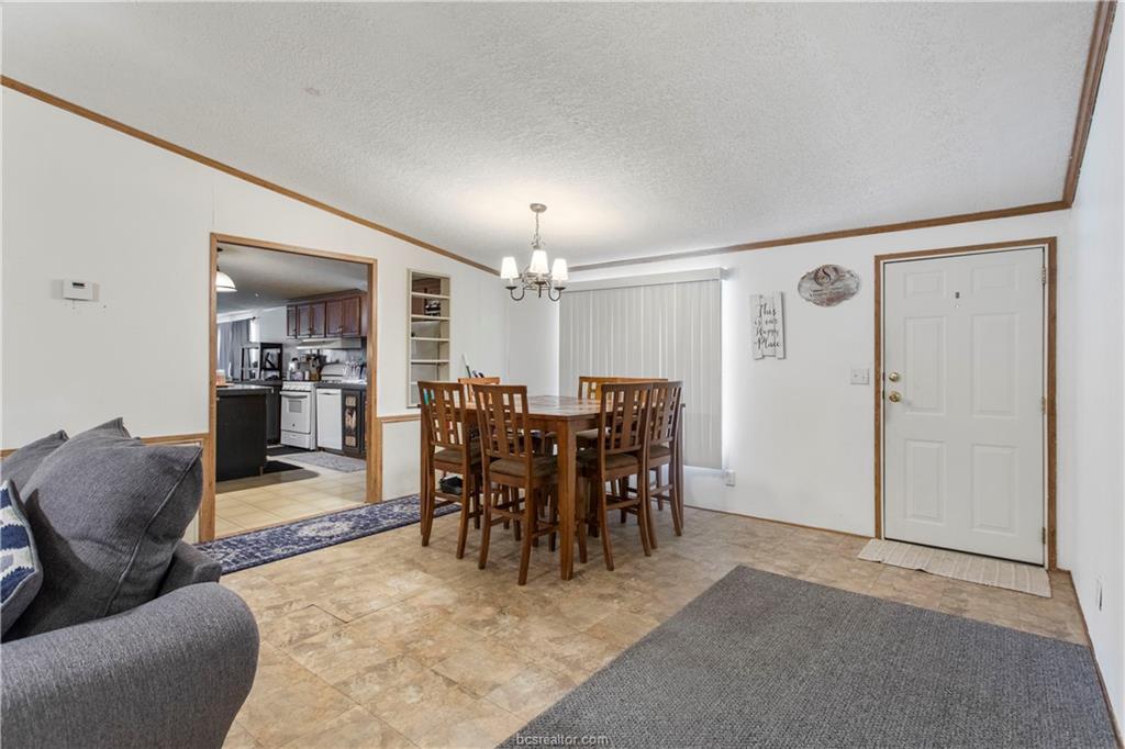 5846 Thousand Oaks Road