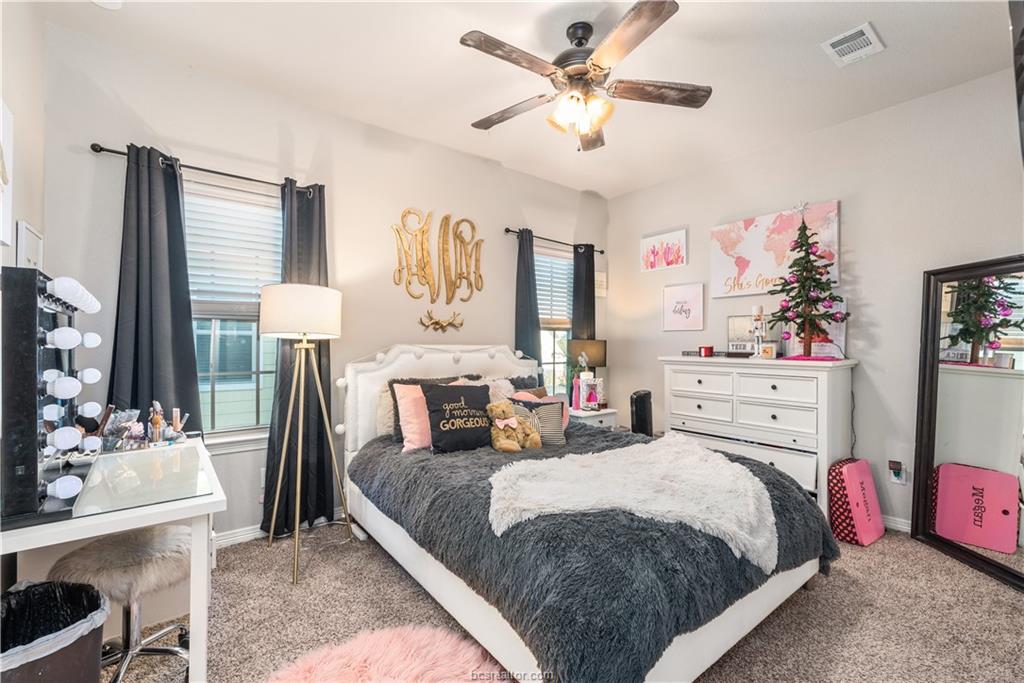 120 Richards Street B