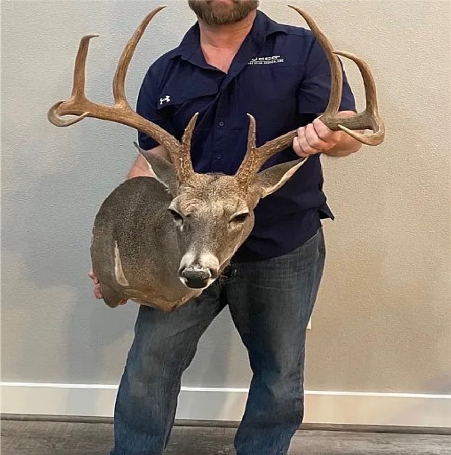 7196 South County Road 458