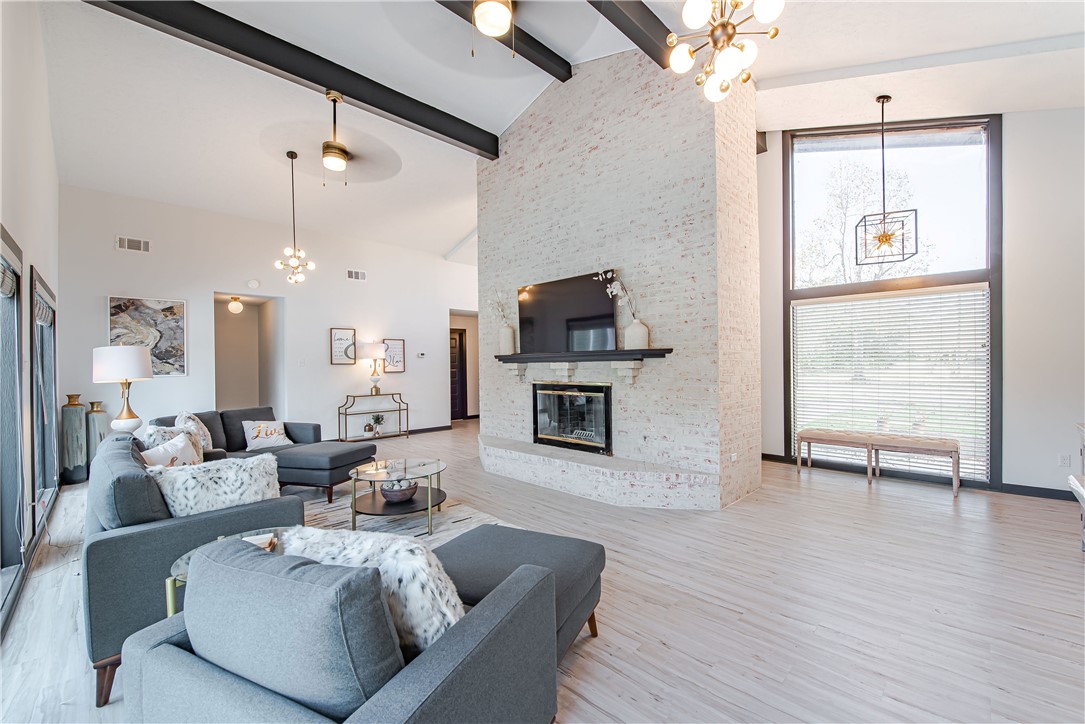 5004 Enchanted Oaks Drive