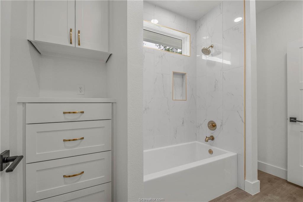 Lo0 21 High Meadopw Trail