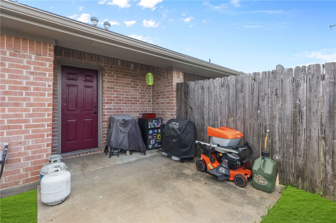 3764 Oldenburg Lane