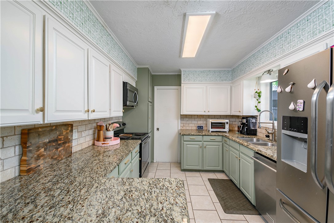3506 Tanglewood Drive