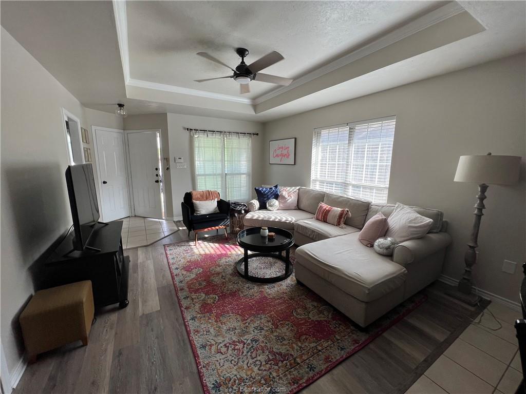 1011 Crepe Myrtle Court