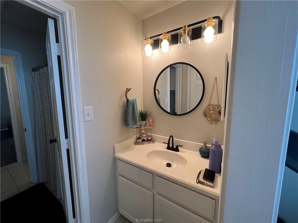 1011 Crepe Myrtle Court