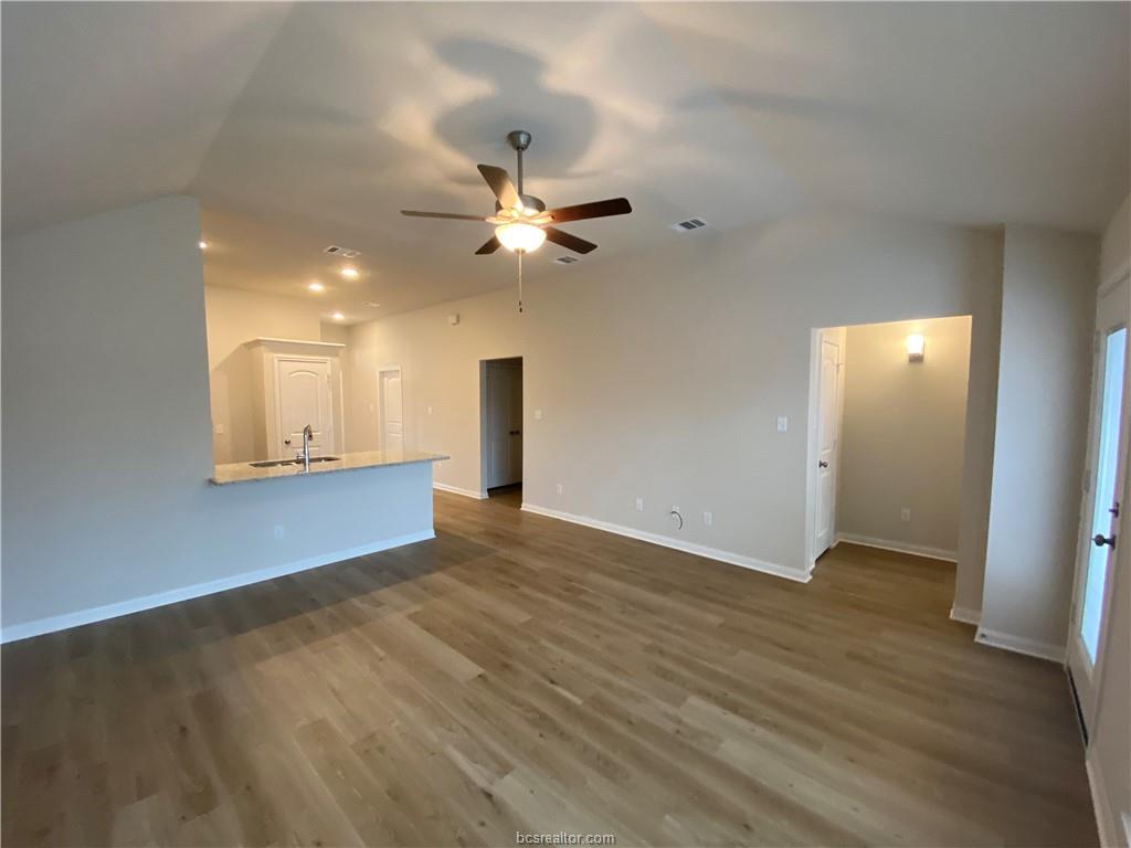 3721 Mckenzie Street