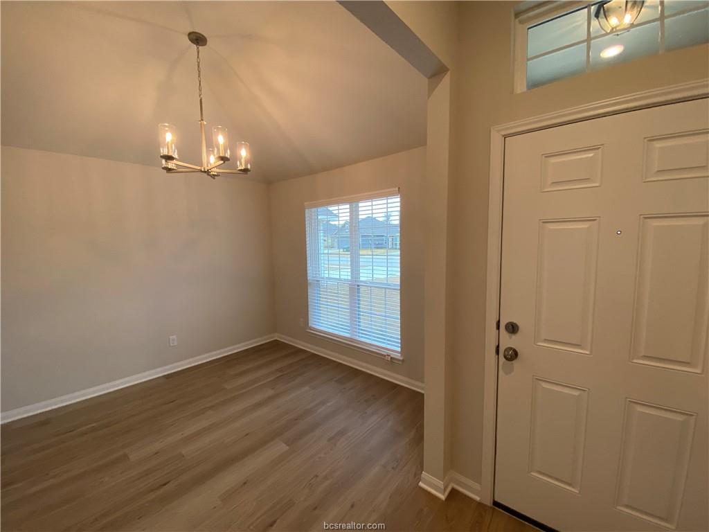 3721 Mckenzie Street