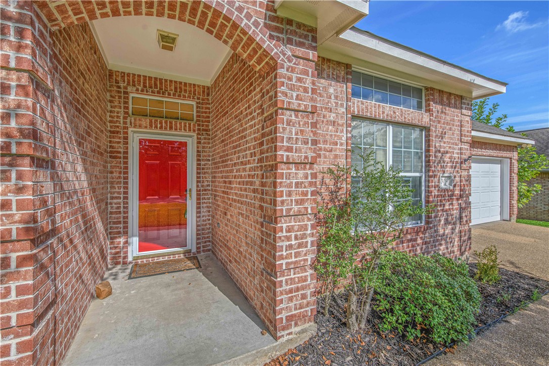 305 Stone Chase Court