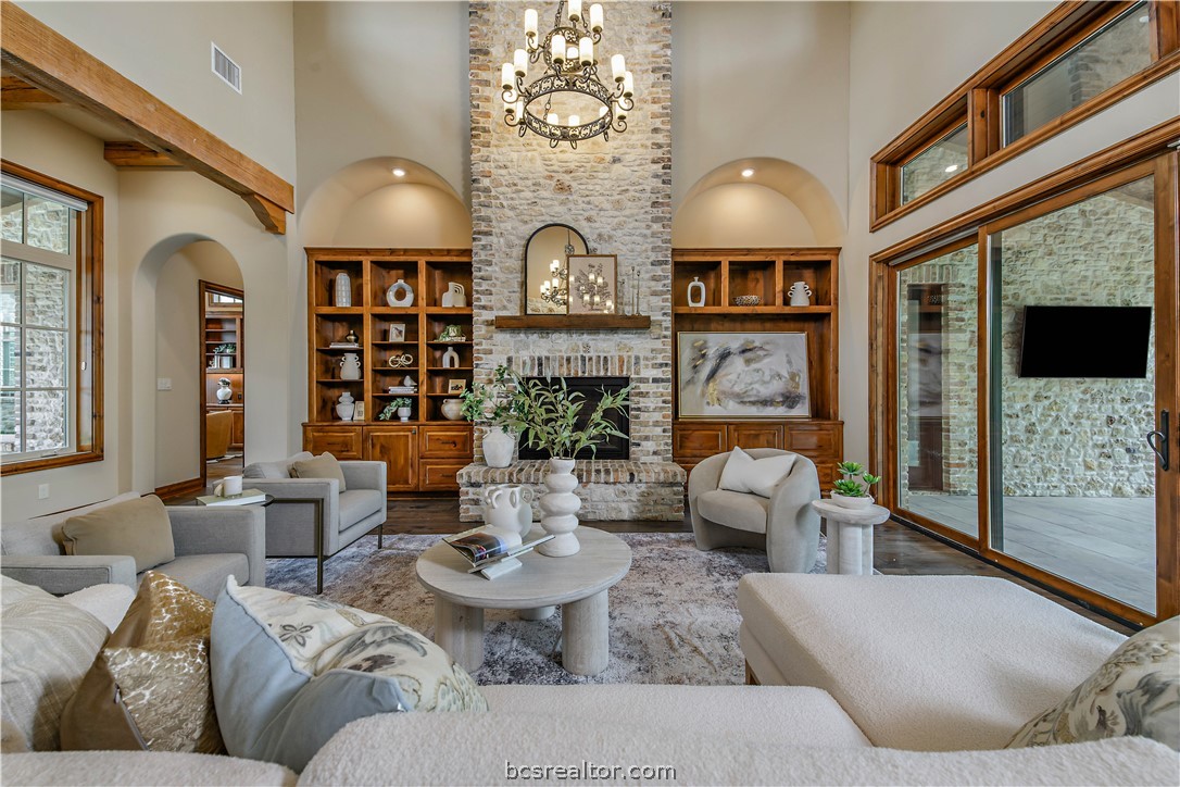 4207 Tuscany Court