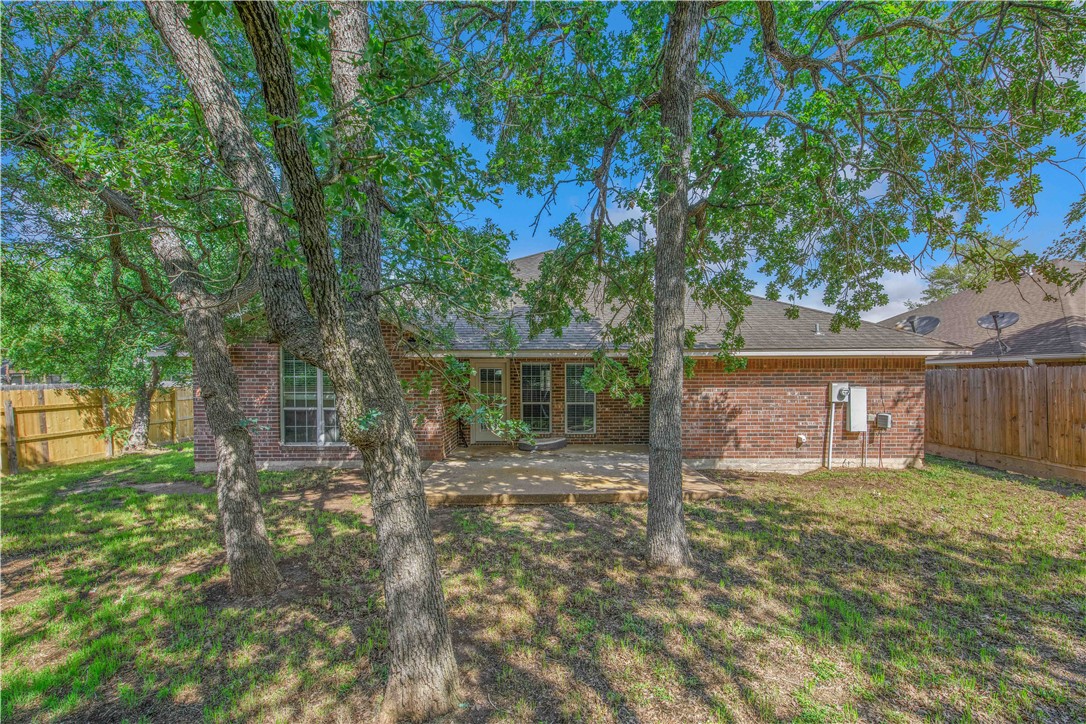 1500 Hunter Creek Drive