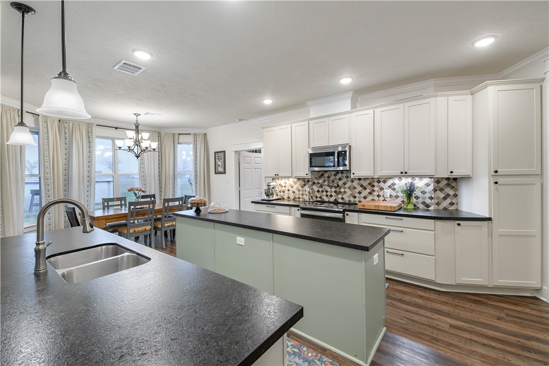 12296 County Road 175
