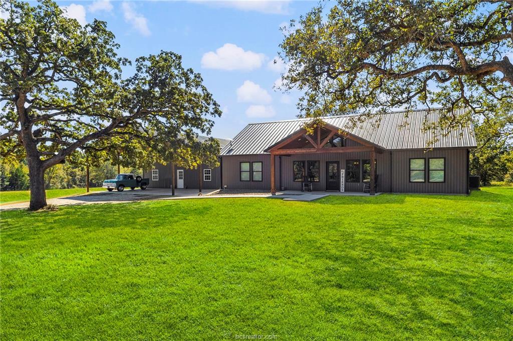 7196 South County Road 458