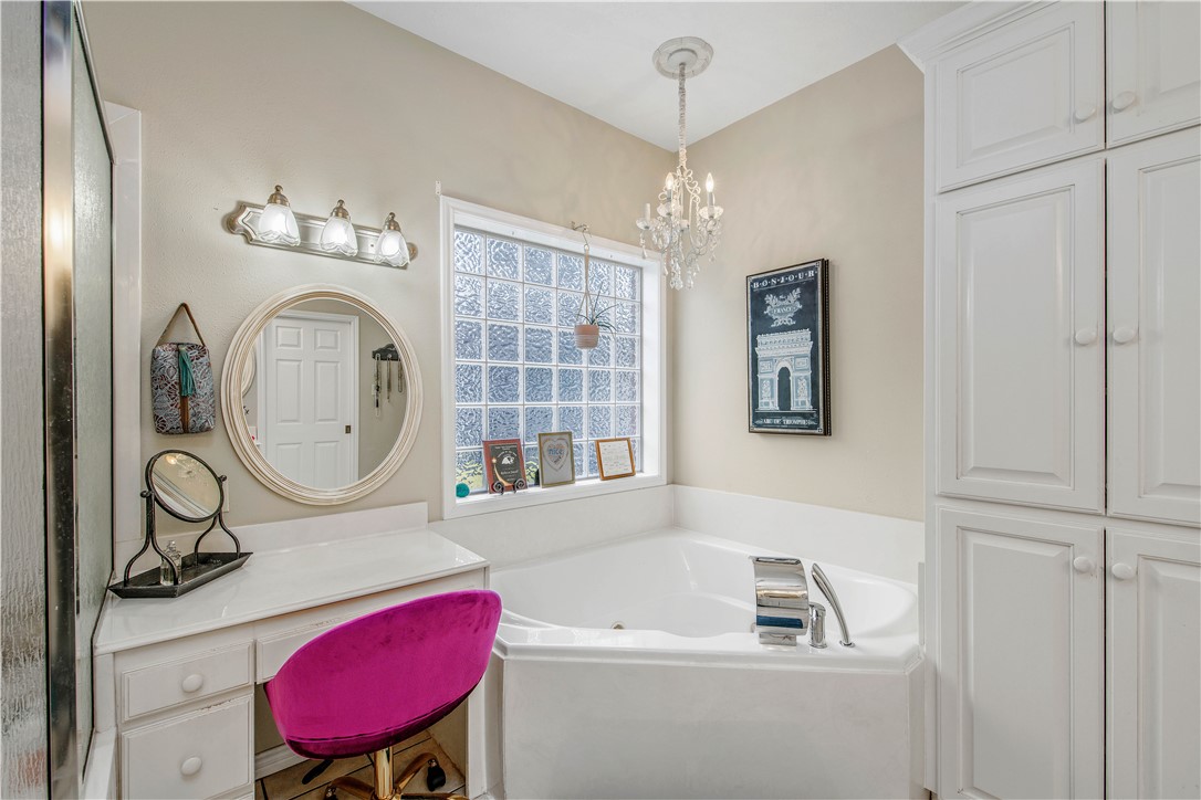 7 Hickory Ridge Lane