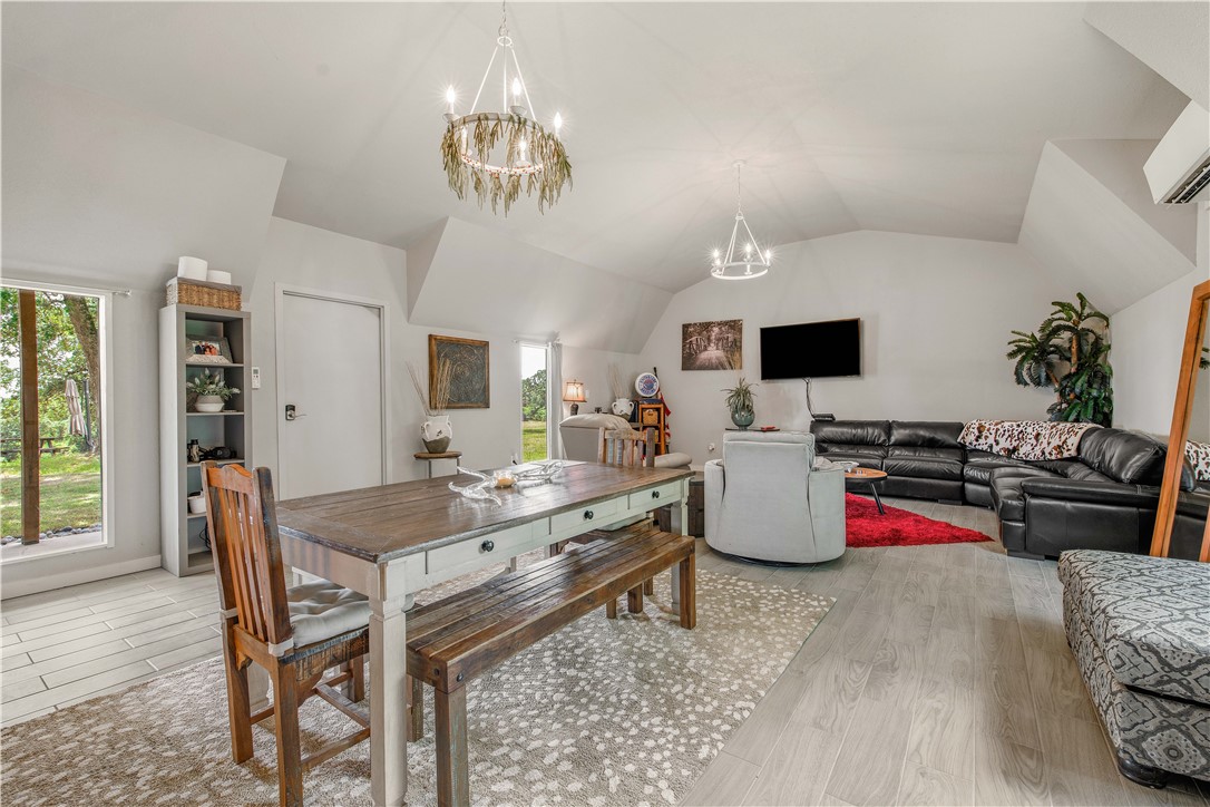 3458 Private Road 1425