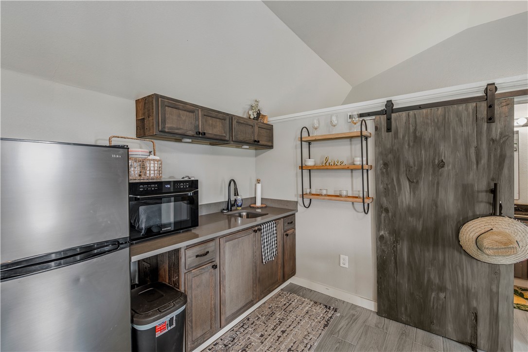 3458 Private Road 1425