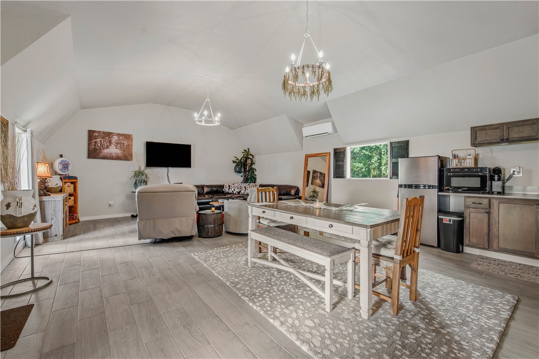 3458 Private Road 1425