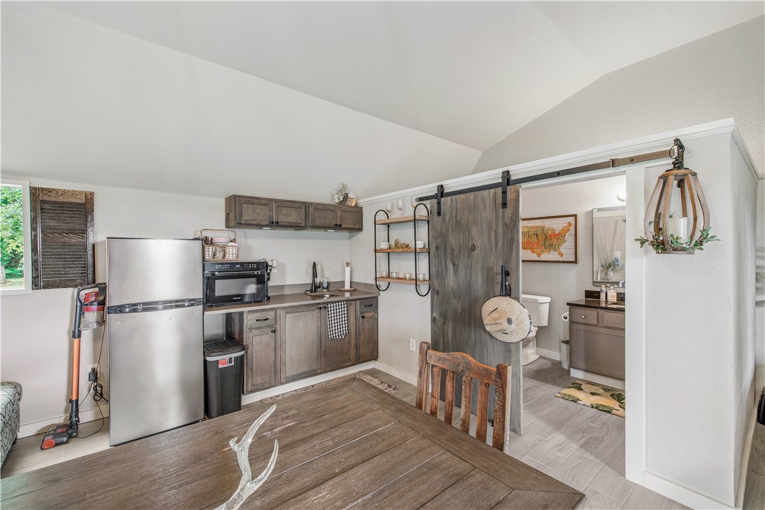 3458 Private Road 1425