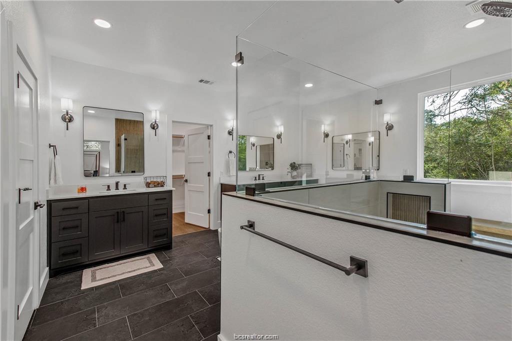 4334 Berkshire