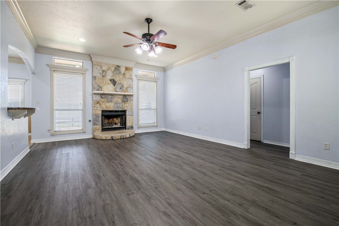 2703 Colony Glen Drive