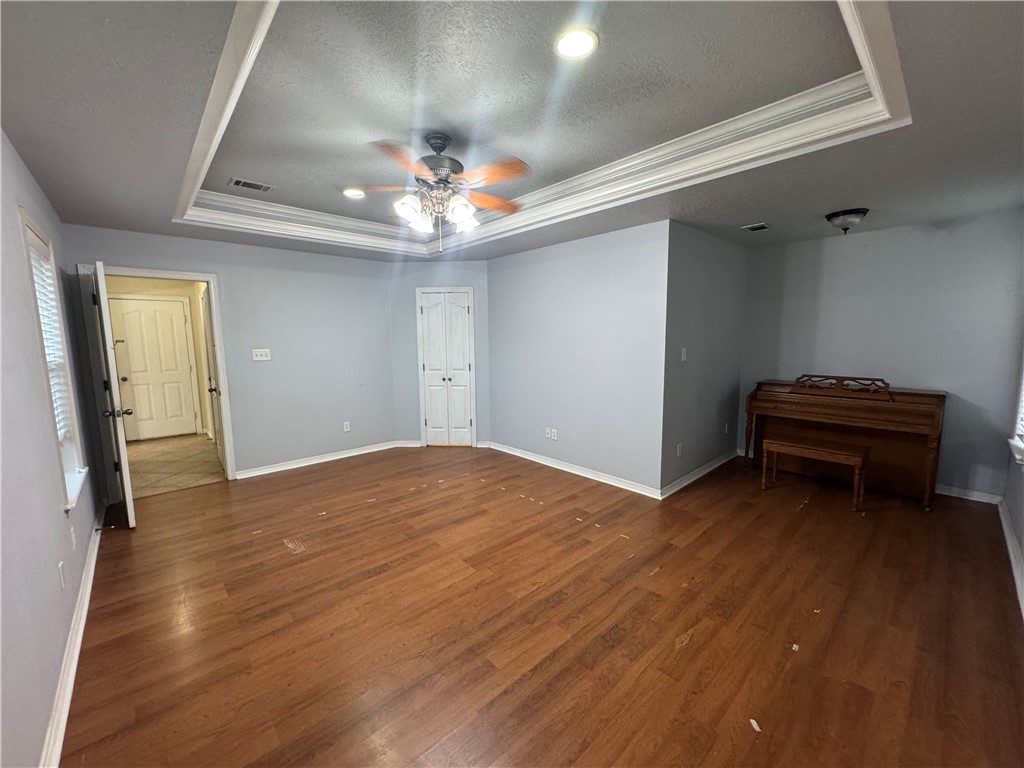2703 Colony Glen Drive