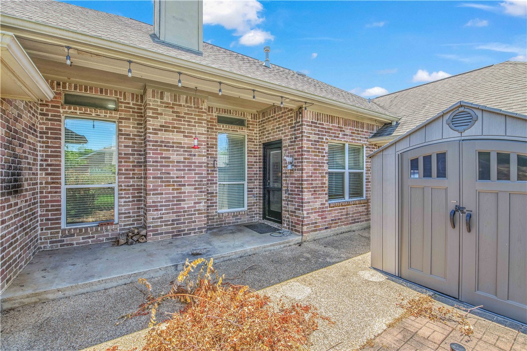 2703 Colony Glen Drive