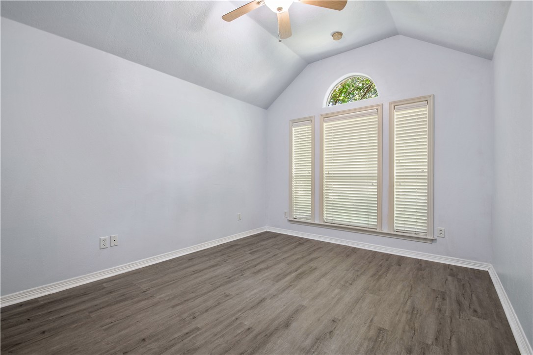 2703 Colony Glen Drive