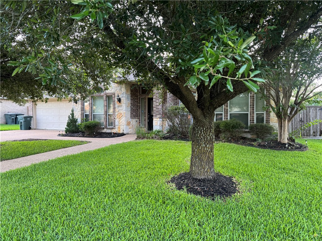 2703 Colony Glen Drive