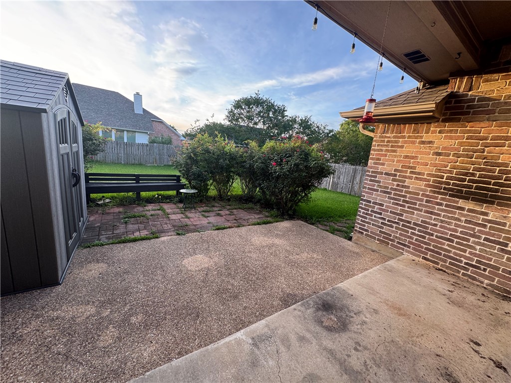 2703 Colony Glen Drive
