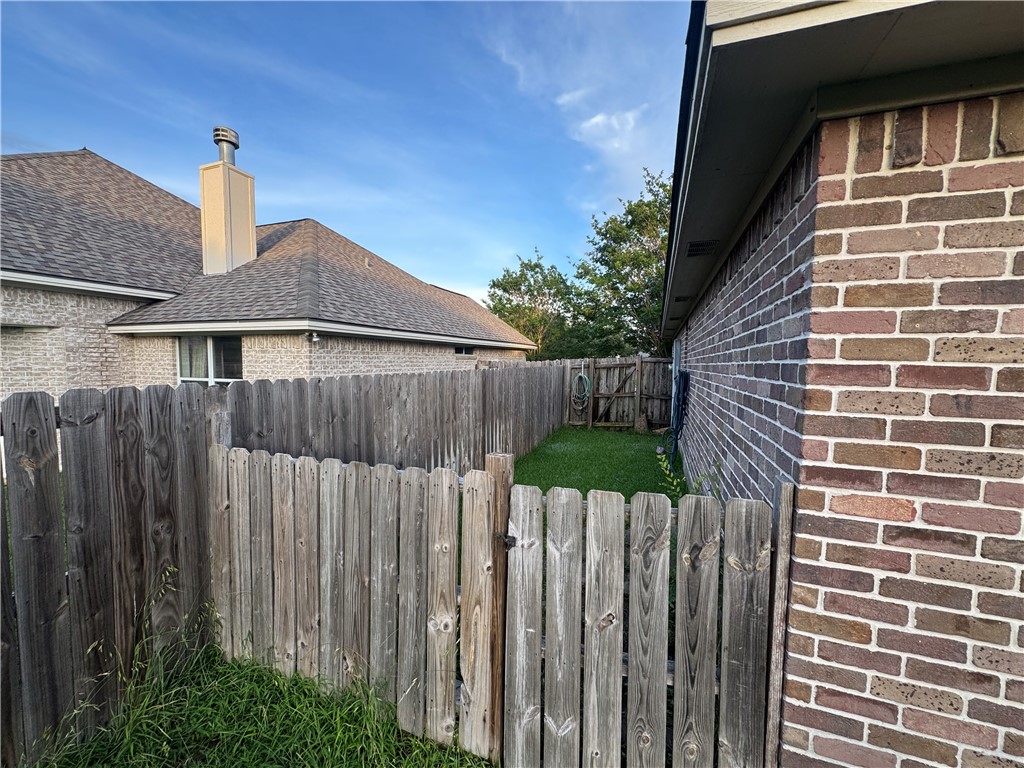 2703 Colony Glen Drive
