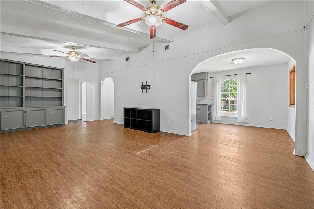 1404 Medina Drive