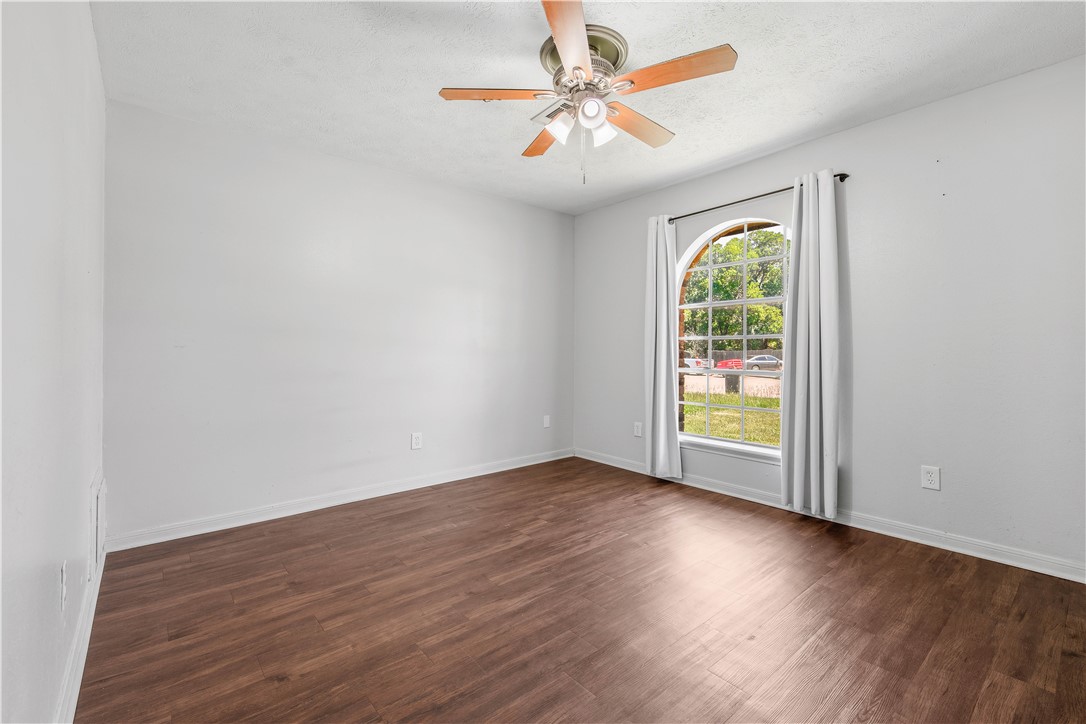1404 Medina Drive