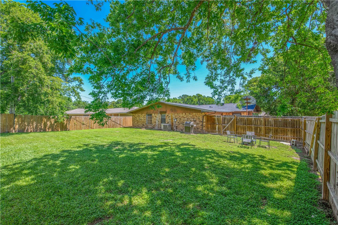1404 Medina Drive